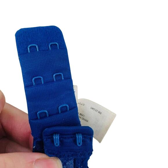 Vintage Victoria's Secret Bra Second Skin Blue Gold Satin Size 34C - Picture 9 of 9